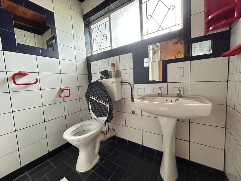 4 Bedroom Property for Sale in Selcourt Gauteng