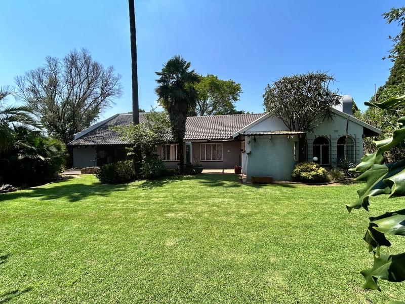 4 Bedroom Property for Sale in Selcourt Gauteng