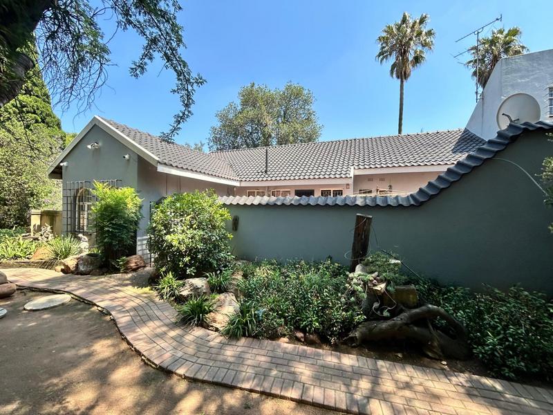 4 Bedroom Property for Sale in Selcourt Gauteng