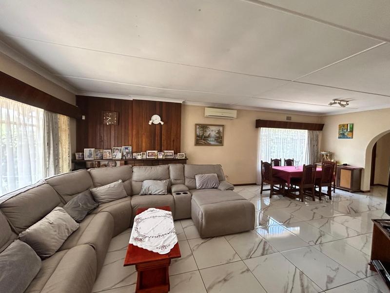 4 Bedroom Property for Sale in Selcourt Gauteng