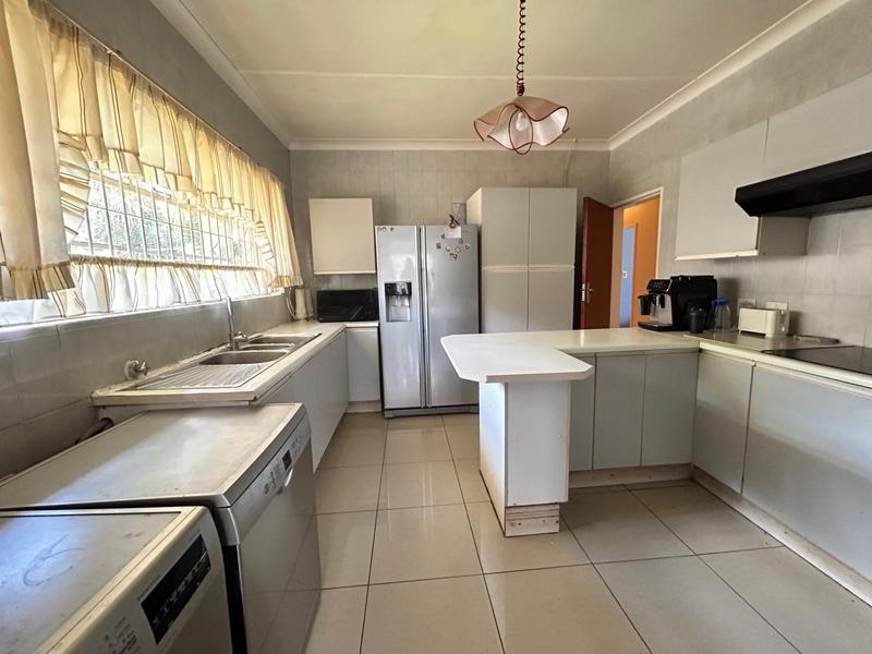 4 Bedroom Property for Sale in Selcourt Gauteng