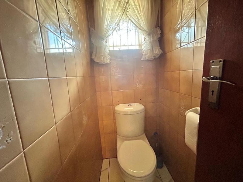 4 Bedroom Property for Sale in Selcourt Gauteng