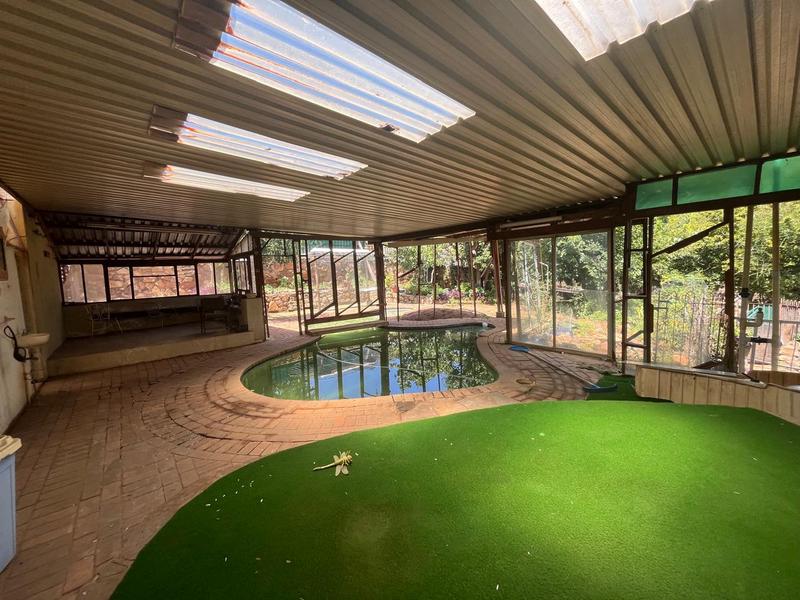 5 Bedroom Property for Sale in Alan Manor Gauteng