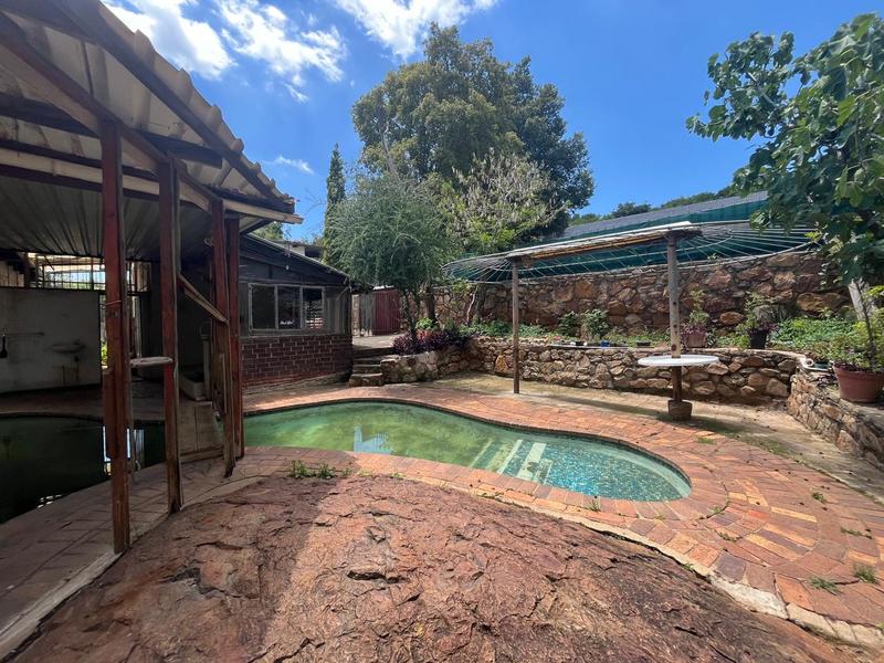5 Bedroom Property for Sale in Alan Manor Gauteng
