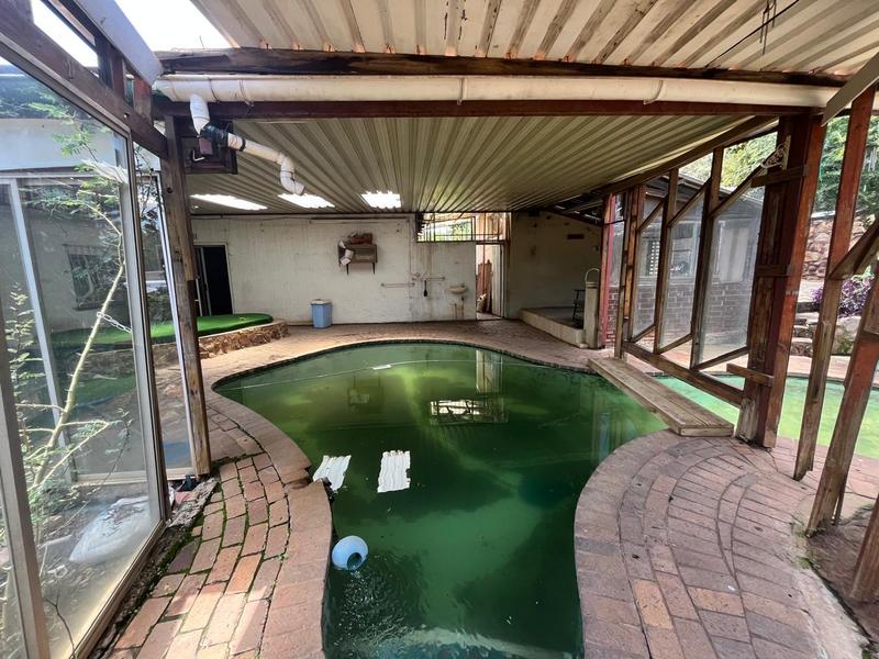 5 Bedroom Property for Sale in Alan Manor Gauteng