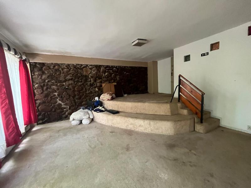 5 Bedroom Property for Sale in Alan Manor Gauteng