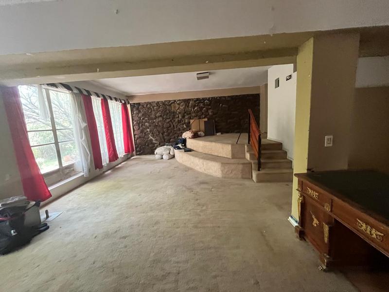 5 Bedroom Property for Sale in Alan Manor Gauteng