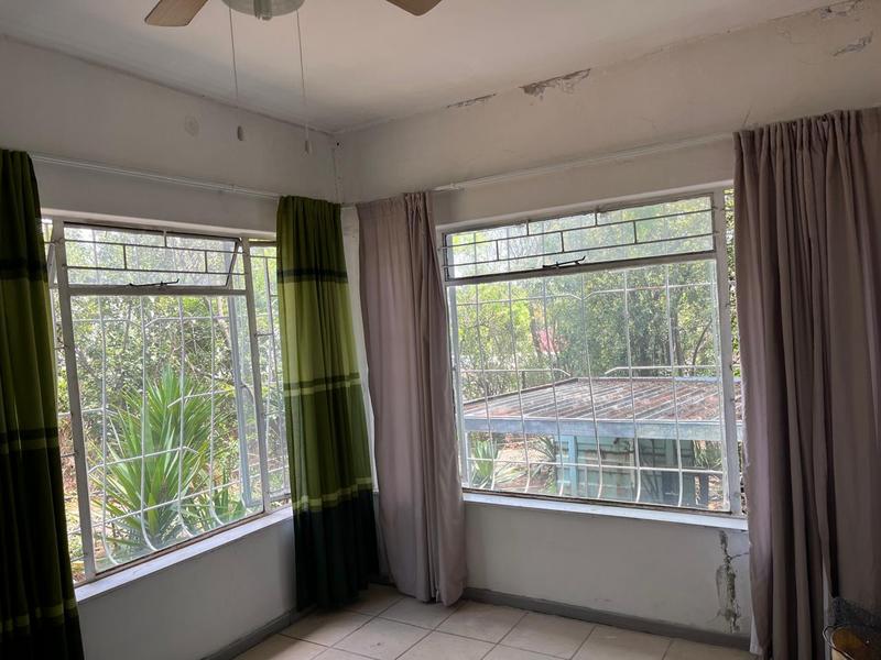 5 Bedroom Property for Sale in Alan Manor Gauteng