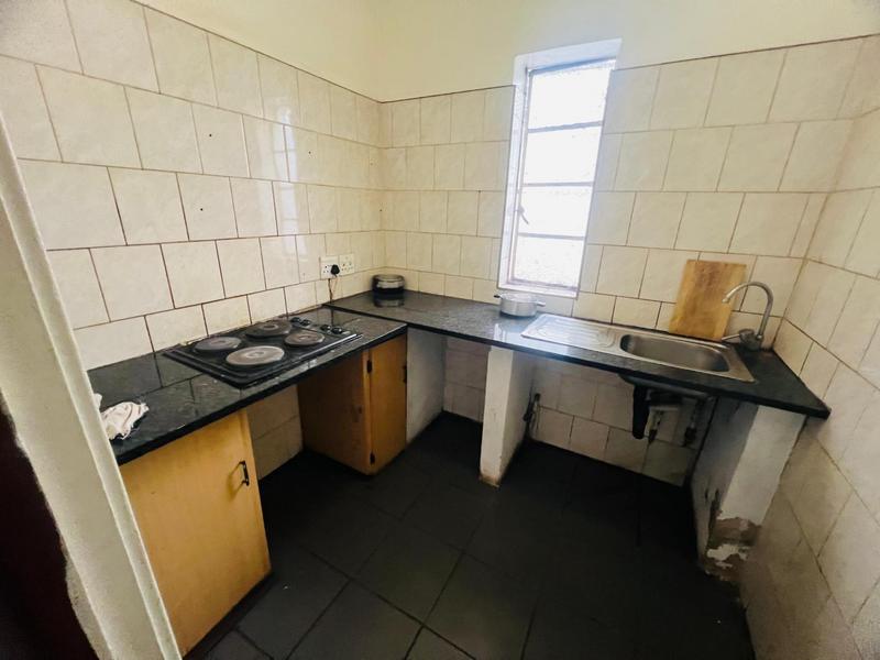 11 Bedroom Property for Sale in Brixton Gauteng