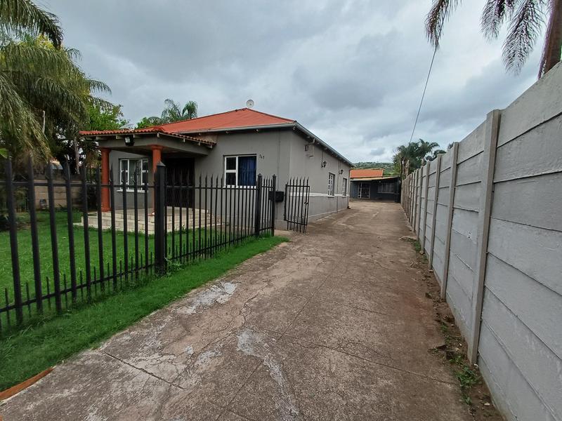 To Let 3 Bedroom Property for Rent in Pretoria Gardens Gauteng