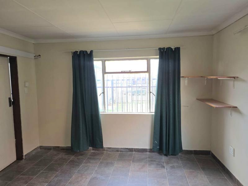 To Let 2 Bedroom Property for Rent in Pretoria Gardens Gauteng