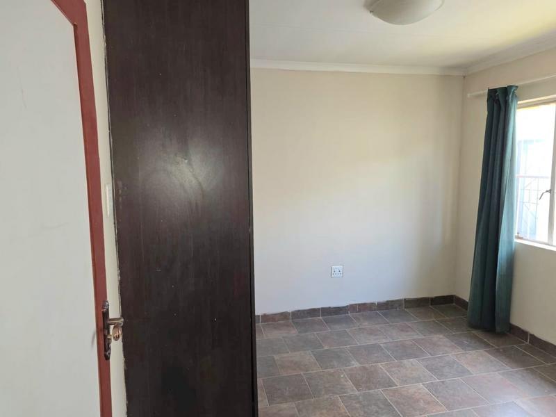 To Let 2 Bedroom Property for Rent in Pretoria Gardens Gauteng