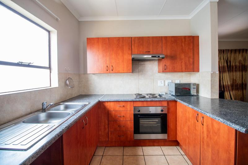 To Let 2 Bedroom Property for Rent in Pomona Gauteng