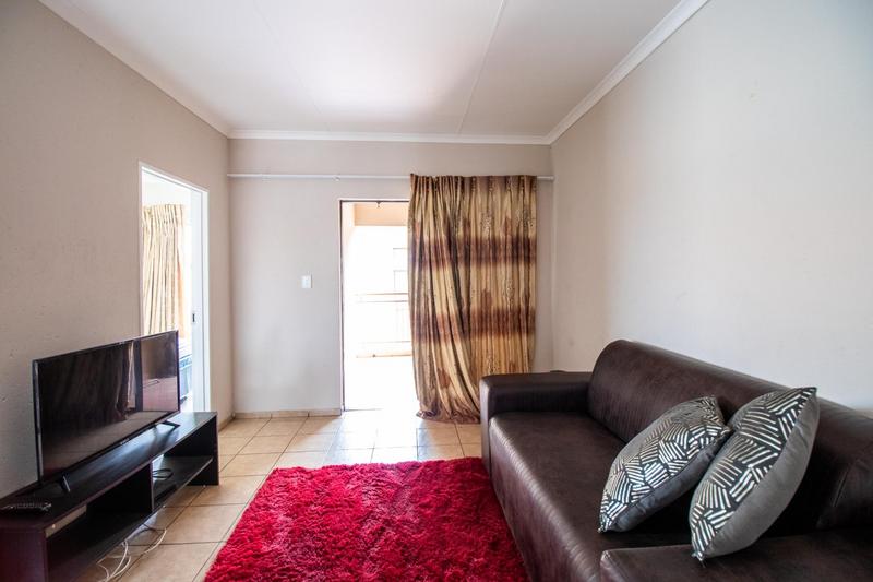 To Let 2 Bedroom Property for Rent in Pomona Gauteng