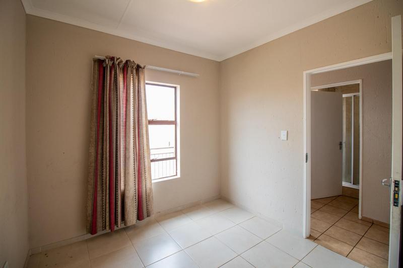 To Let 2 Bedroom Property for Rent in Pomona Gauteng