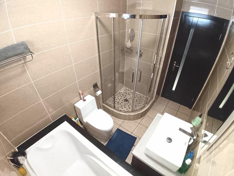 To Let 2 Bedroom Property for Rent in Blue Hills Gauteng