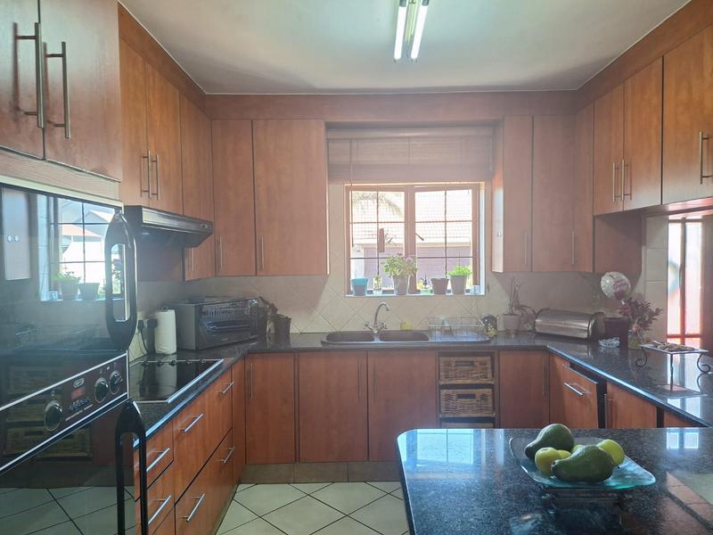 3 Bedroom Property for Sale in Dalview Gauteng