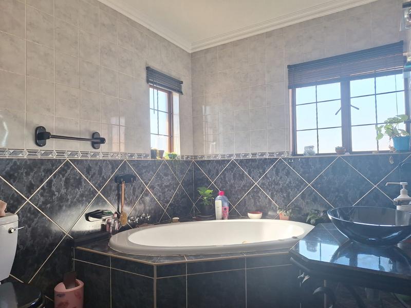 3 Bedroom Property for Sale in Dalview Gauteng