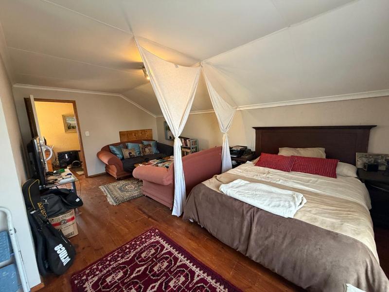 4 Bedroom Property for Sale in Sonneveld Gauteng