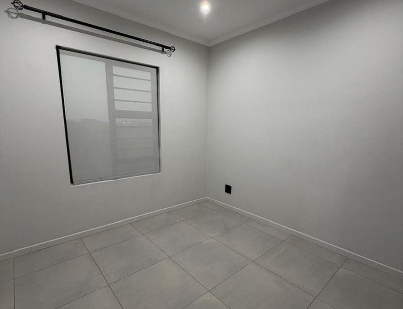 To Let 3 Bedroom Property for Rent in Parkhaven Gauteng