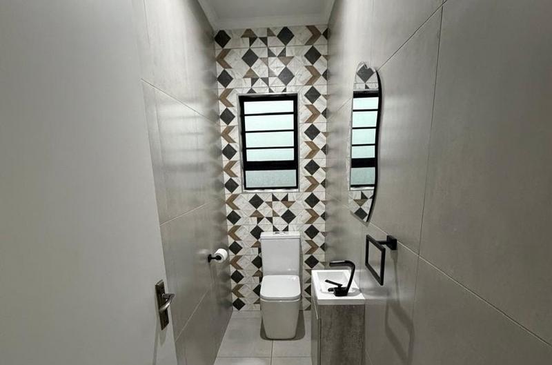 3 Bedroom Property for Sale in Parkhaven Gauteng