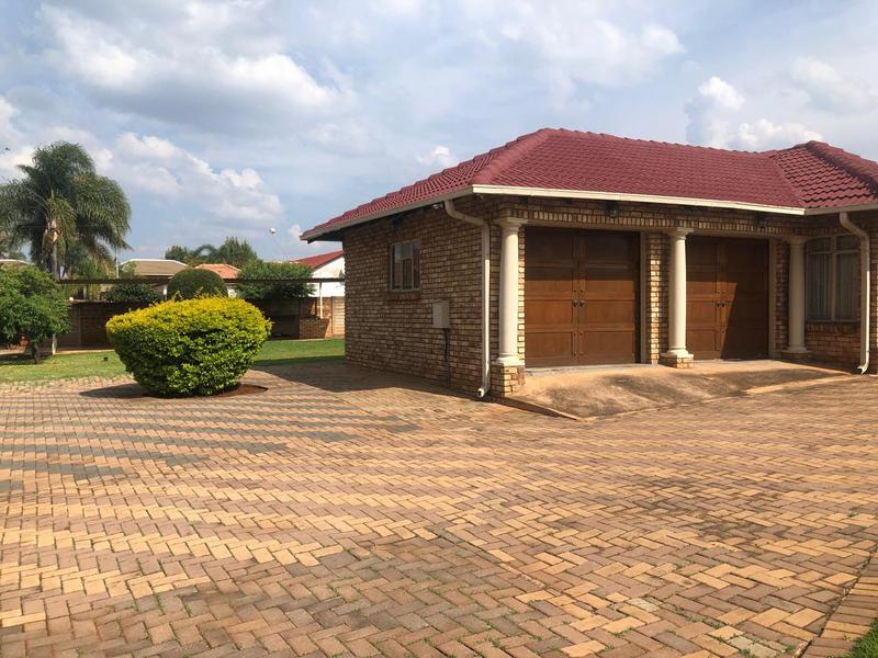 3 Bedroom Property for Sale in The Orchards Gauteng
