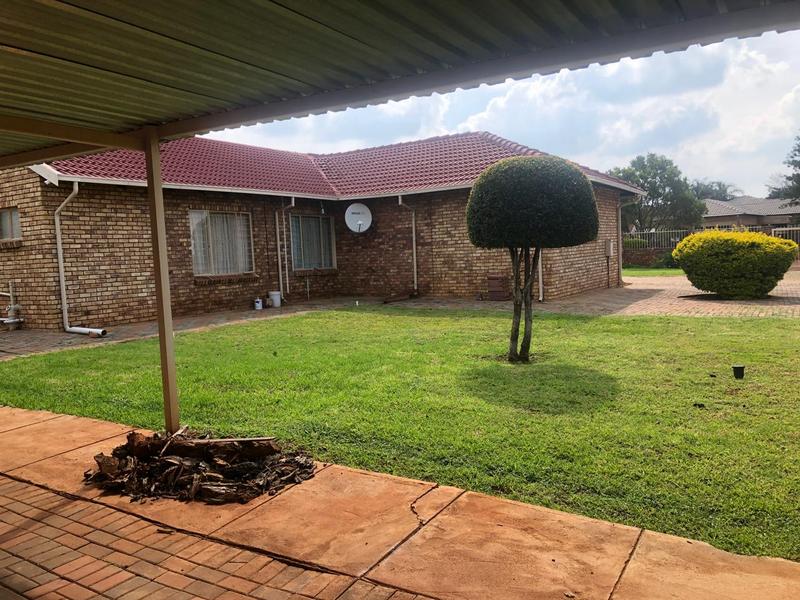 3 Bedroom Property for Sale in The Orchards Gauteng