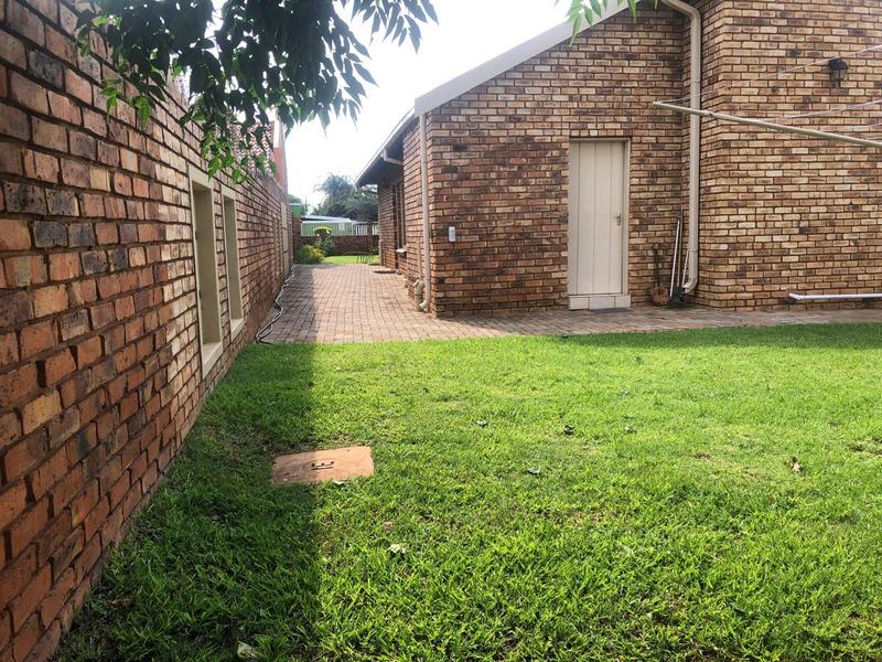 3 Bedroom Property for Sale in The Orchards Gauteng