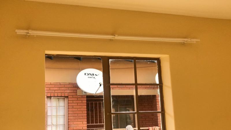 To Let 2 Bedroom Property for Rent in Equestria Gauteng