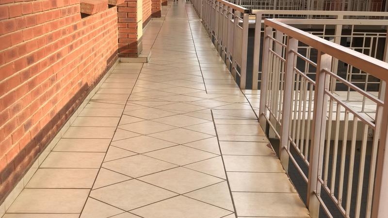 To Let 2 Bedroom Property for Rent in Equestria Gauteng