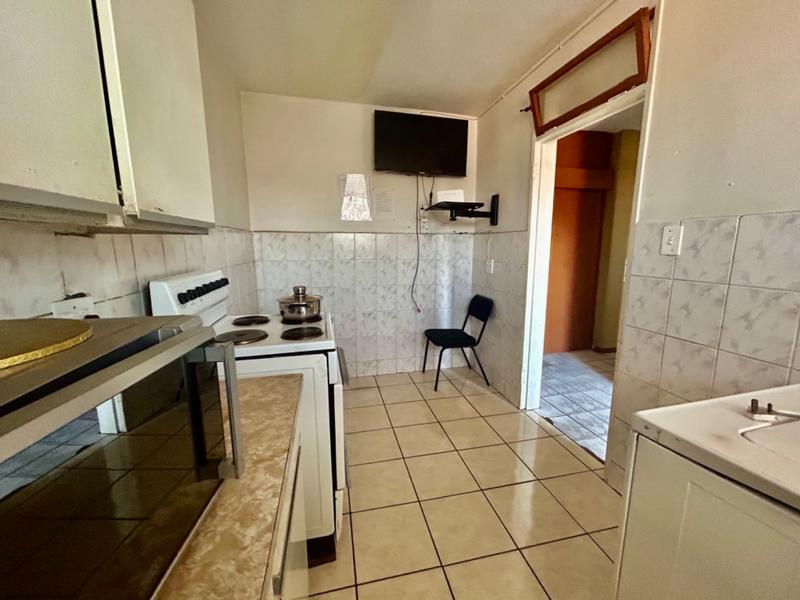 2 Bedroom Property for Sale in Vanderbijlpark CW 3 Gauteng