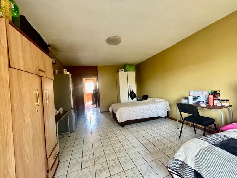 2 Bedroom Property for Sale in Vanderbijlpark CW 3 Gauteng