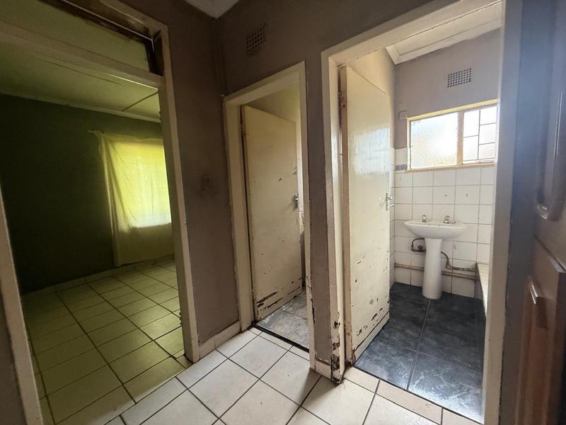 3 Bedroom Property for Sale in Vanderbijlpark Cw 6 Gauteng