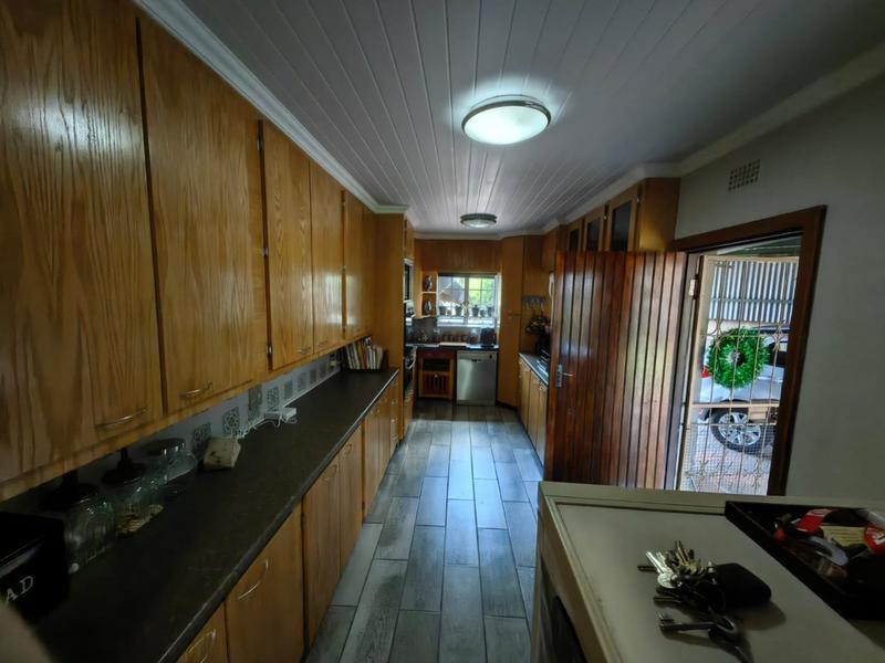 4 Bedroom Property for Sale in Vanderbijlpark SE 6 Gauteng