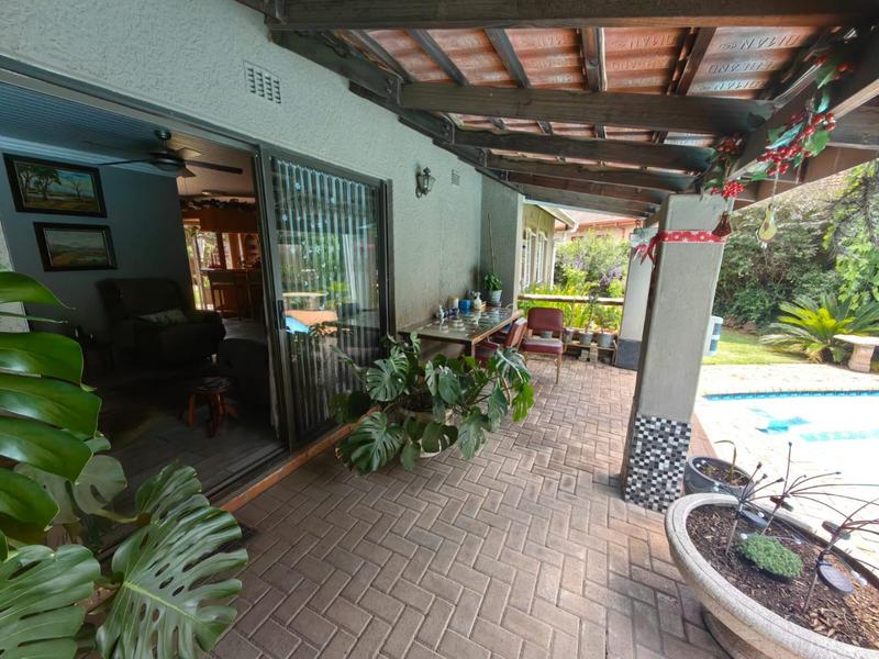 4 Bedroom Property for Sale in Vanderbijlpark SE 6 Gauteng