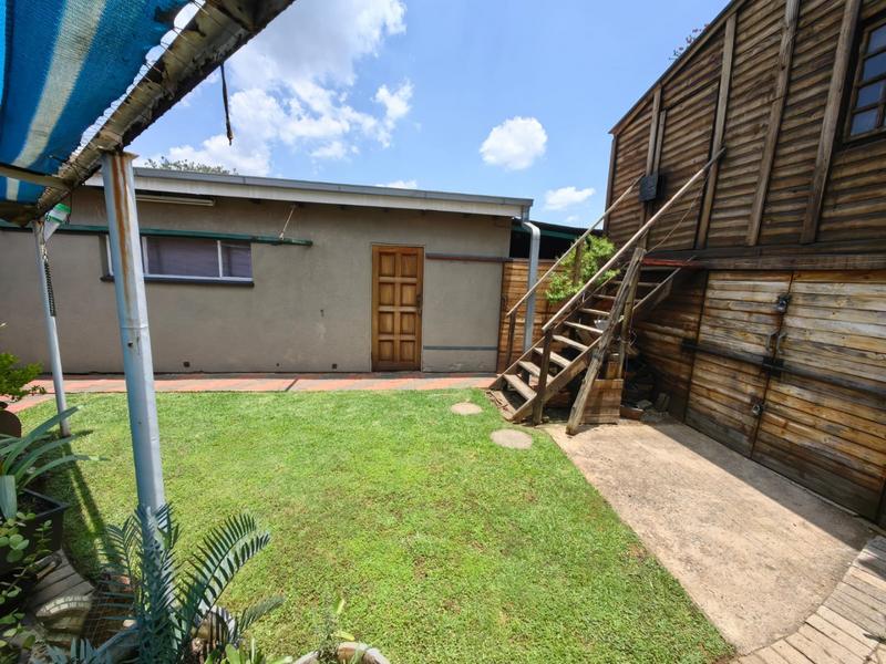 4 Bedroom Property for Sale in Vanderbijlpark SE 6 Gauteng