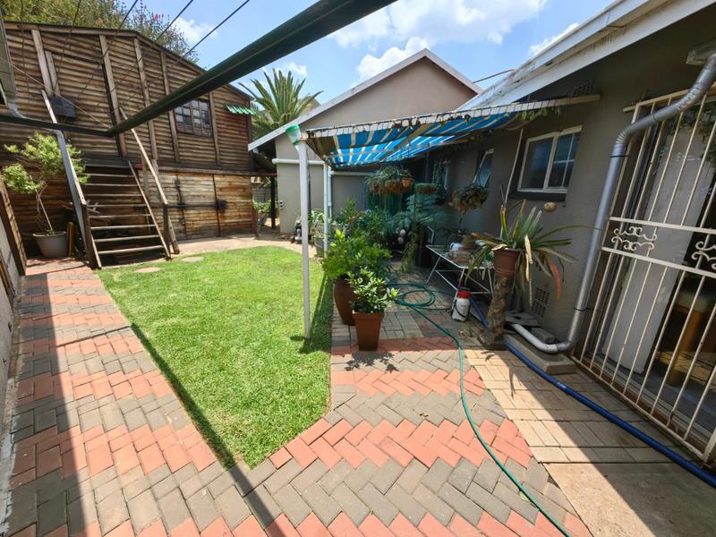 4 Bedroom Property for Sale in Vanderbijlpark SE 6 Gauteng