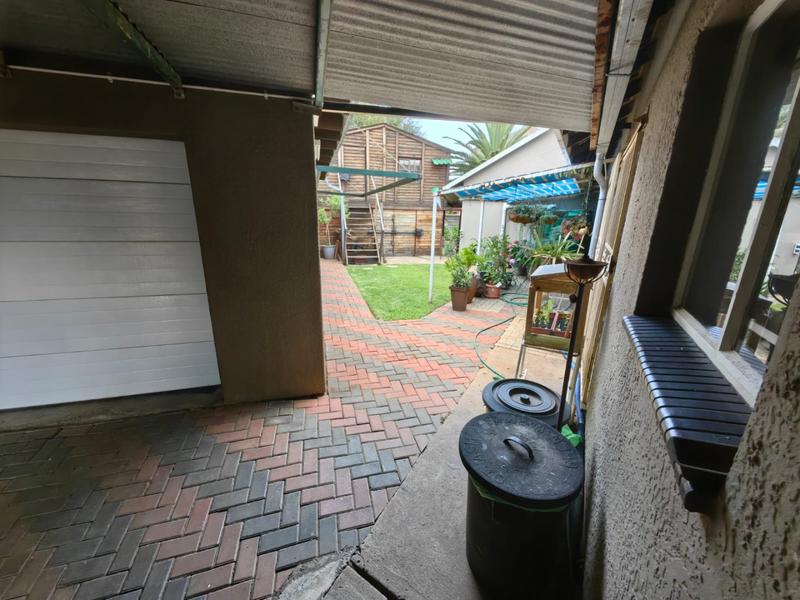 4 Bedroom Property for Sale in Vanderbijlpark SE 6 Gauteng