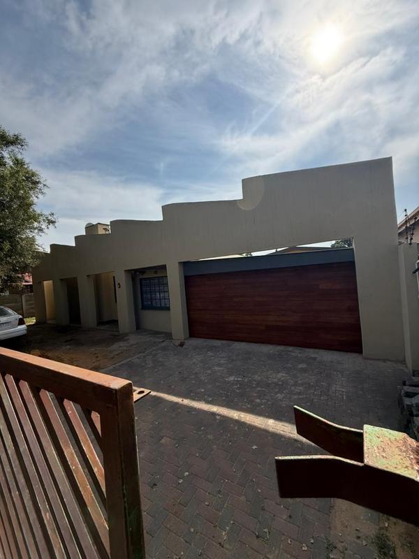 3 Bedroom Property for Sale in Vanderbijlpark SW 1 Gauteng