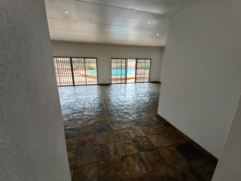 4 Bedroom Property for Sale in Vanderbijlpark SW 5 Gauteng
