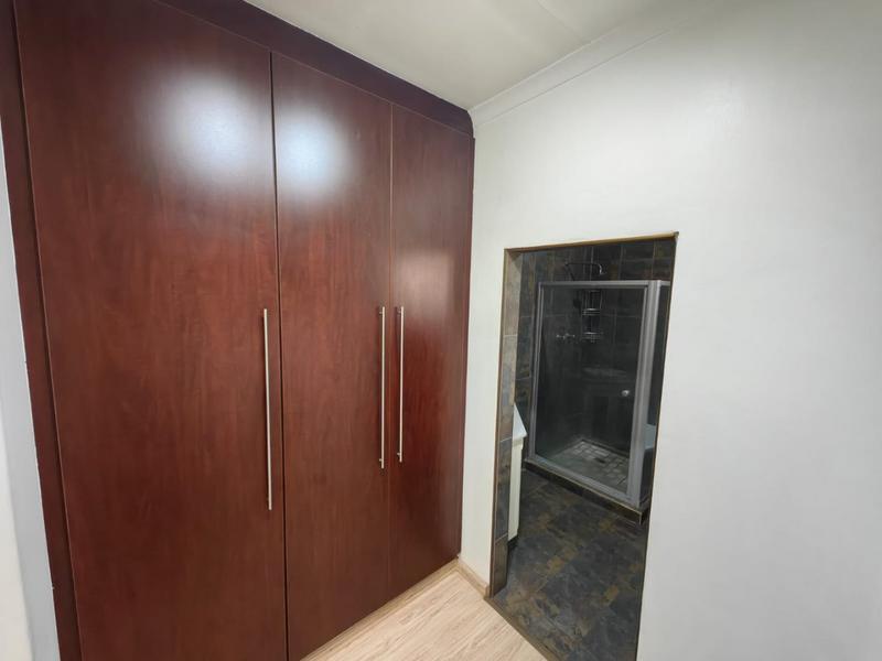 4 Bedroom Property for Sale in Vanderbijlpark SW 5 Gauteng