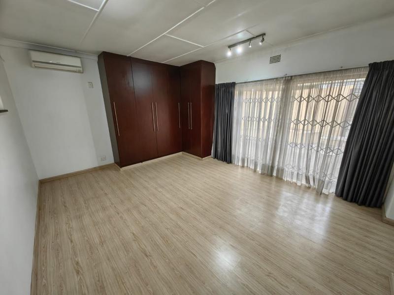 4 Bedroom Property for Sale in Vanderbijlpark SW 5 Gauteng