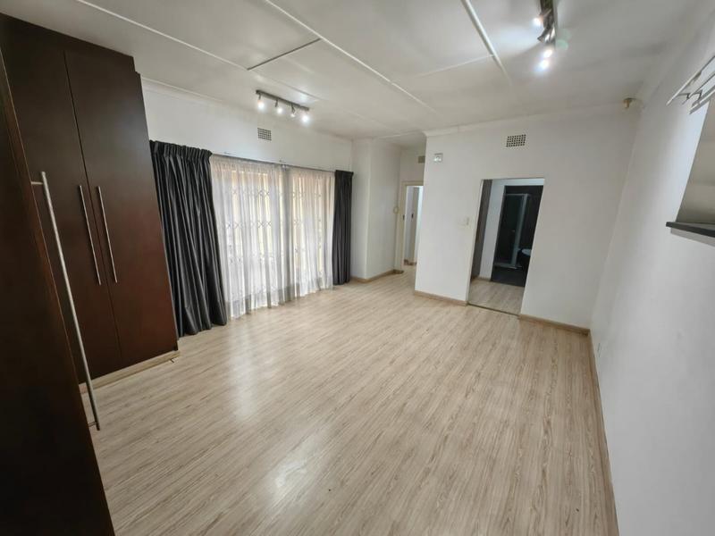 4 Bedroom Property for Sale in Vanderbijlpark SW 5 Gauteng