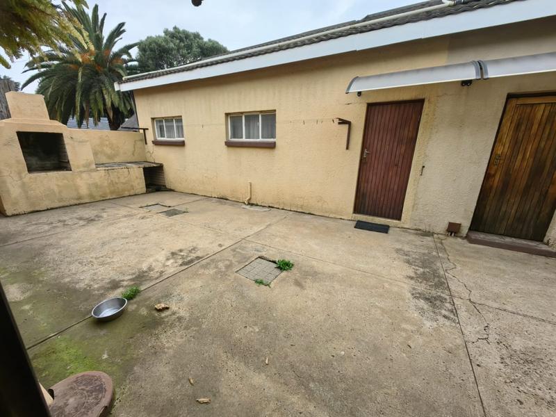4 Bedroom Property for Sale in Vanderbijlpark SW 5 Gauteng