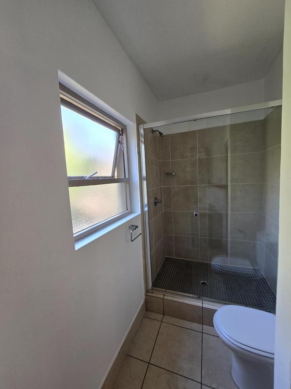 To Let 1 Bedroom Property for Rent in Lonehill Gauteng