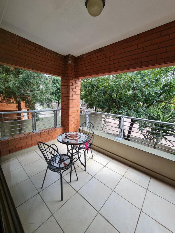 To Let 1 Bedroom Property for Rent in Lonehill Gauteng