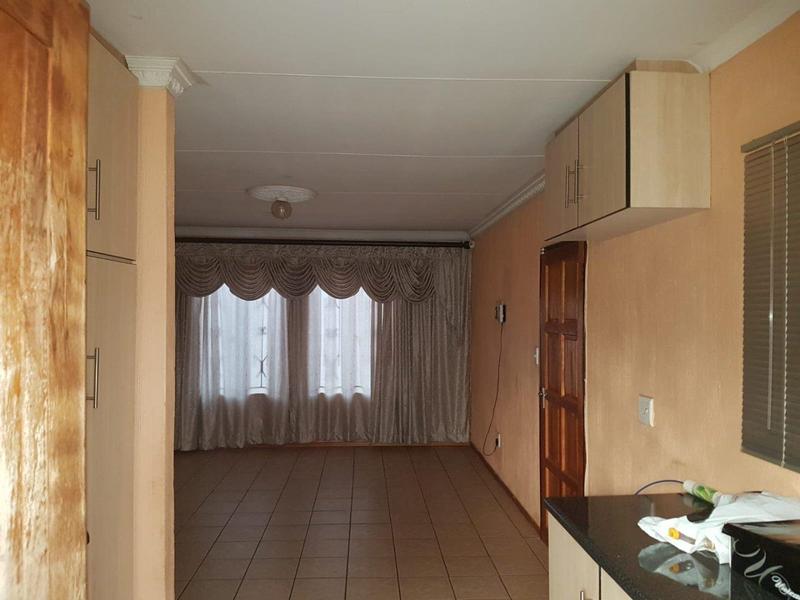 To Let 3 Bedroom Property for Rent in The Orchards Gauteng