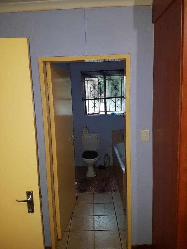 To Let 3 Bedroom Property for Rent in The Orchards Gauteng