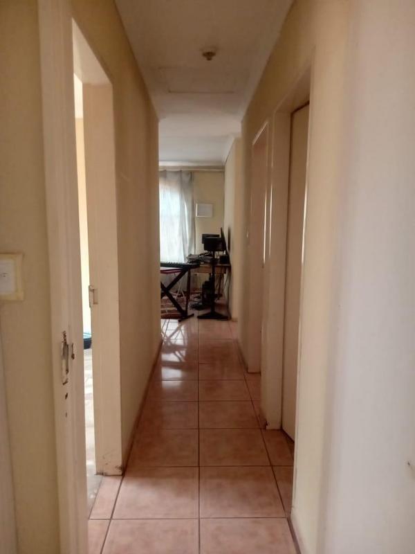 To Let 3 Bedroom Property for Rent in The Orchards Gauteng