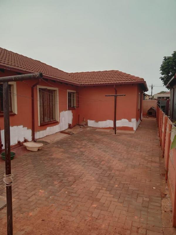 To Let 3 Bedroom Property for Rent in The Orchards Gauteng